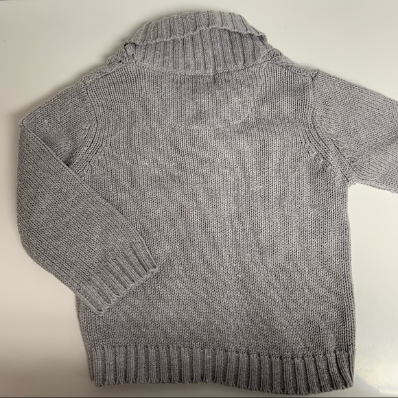Grey Knit Cardigan 🧶 - Picture 4 of 5